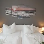 公寓 Zur Ostsee- Seemoewe 奥斯特西巴德钦诺维茨